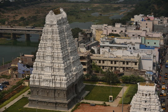 Tirupati Cabs booking